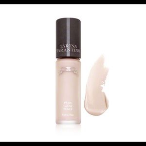 Tarina Tarantino Pearl Glow Primer.